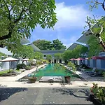 Kuta Living By Kamara
